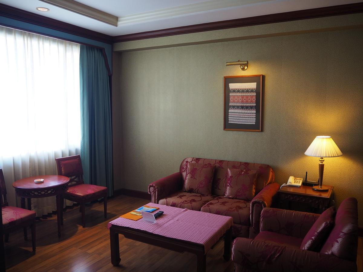 Charoen Thani Hotel, Khon Kaen Extérieur photo
