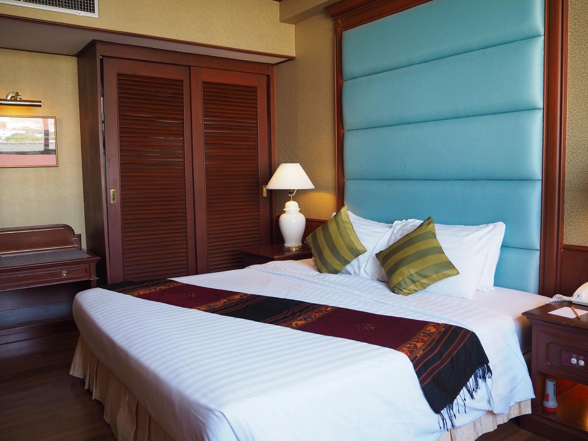Charoen Thani Hotel, Khon Kaen Extérieur photo