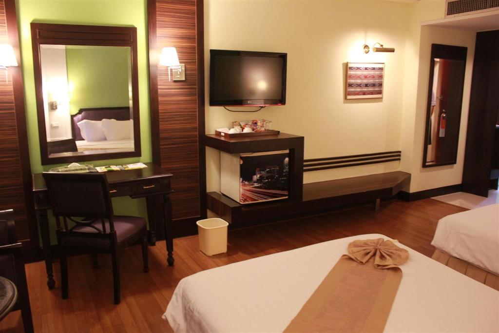 Charoen Thani Hotel, Khon Kaen Extérieur photo